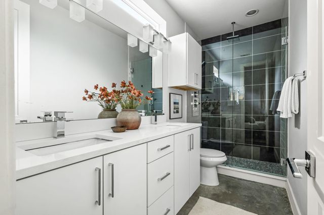 1703 Perez ST 2, Austin, TX 78721
