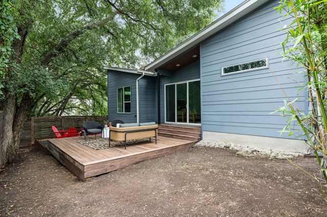 1703 Perez ST 2, Austin, TX 78721