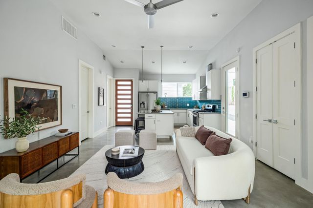 1703 Perez ST 2, Austin, TX 78721