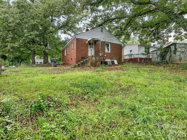 1525 Herrin Avenue, Charlotte, NC 28205