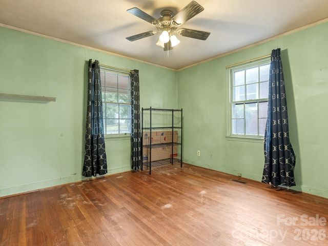 1525 Herrin Avenue, Charlotte, NC 28205