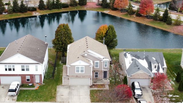 933 Shenandoah Way, Greenwood, IN 46143