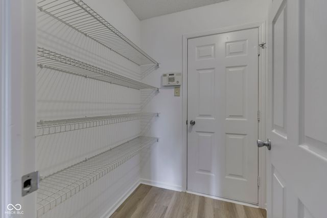 933 Shenandoah Way, Greenwood, IN 46143