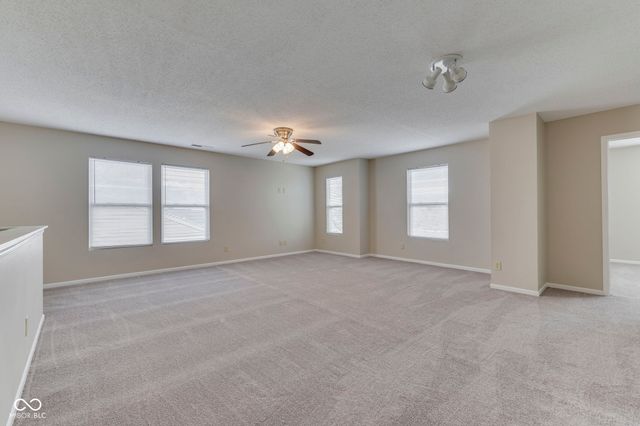 933 Shenandoah Way, Greenwood, IN 46143