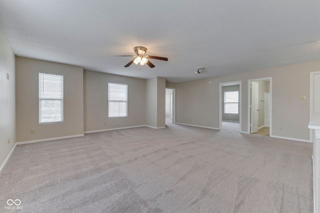 933 Shenandoah Way, Greenwood, IN 46143