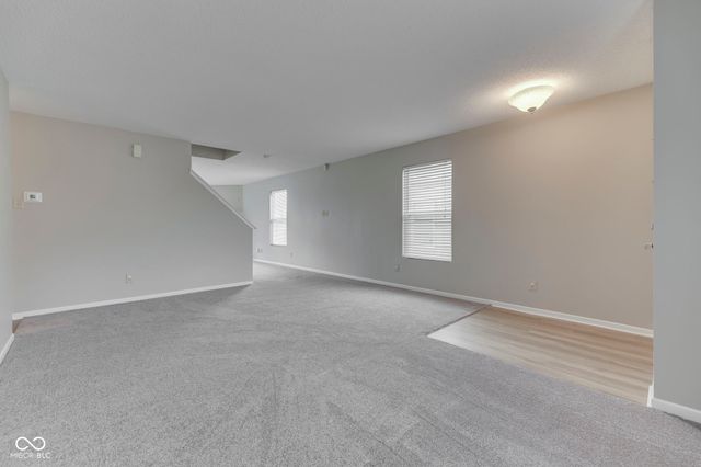 933 Shenandoah Way, Greenwood, IN 46143