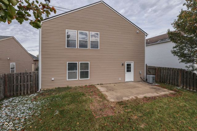 933 Shenandoah Way, Greenwood, IN 46143