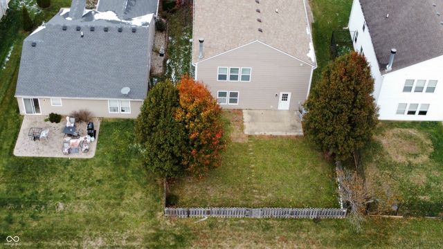 933 Shenandoah Way, Greenwood, IN 46143