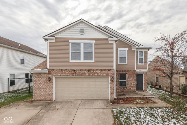 933 Shenandoah Way, Greenwood, IN 46143
