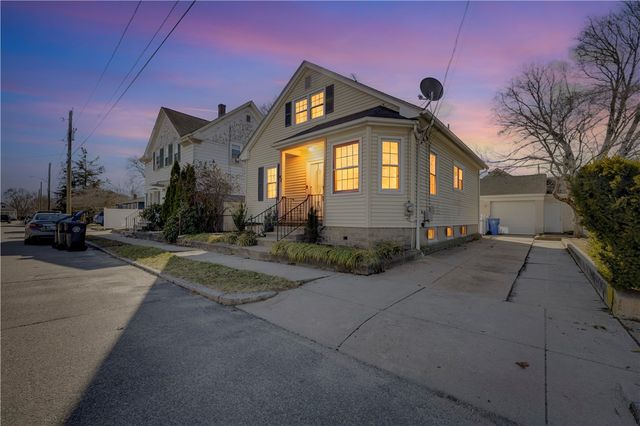 42 Victoria Avenue, Cranston, RI 02920