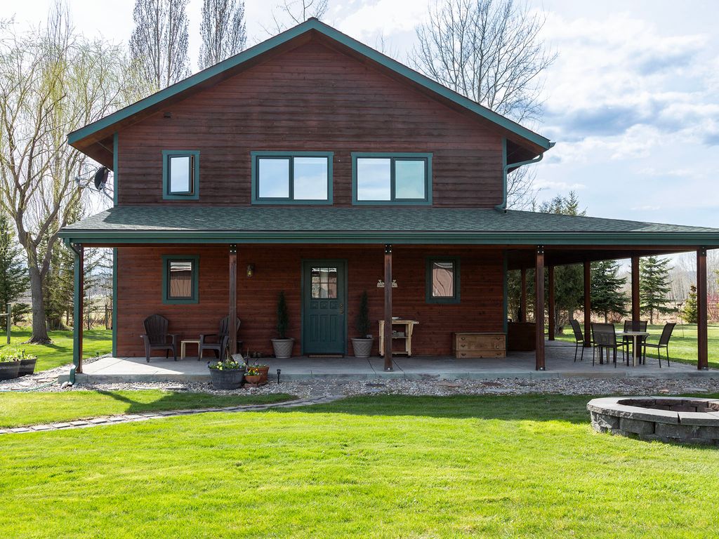 1455 E Edgewood Drive, Whitefish, MT 59937
