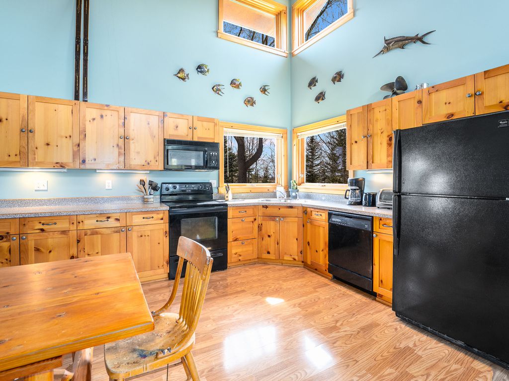 1455 E Edgewood Drive, Whitefish, MT 59937 photo 11