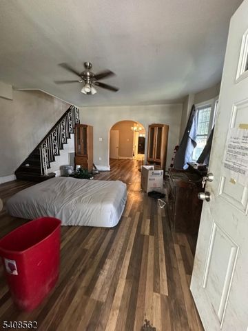 849 Carteret Ave, Trenton City, NJ 08618