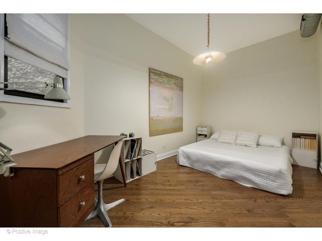 1135 W Webster Avenue 3, Chicago, IL 60614
