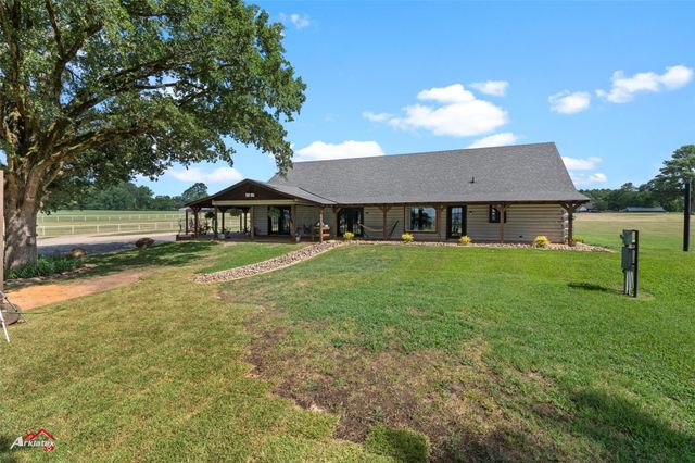 10073 Ferry Lake Road, Oil City, LA 71061