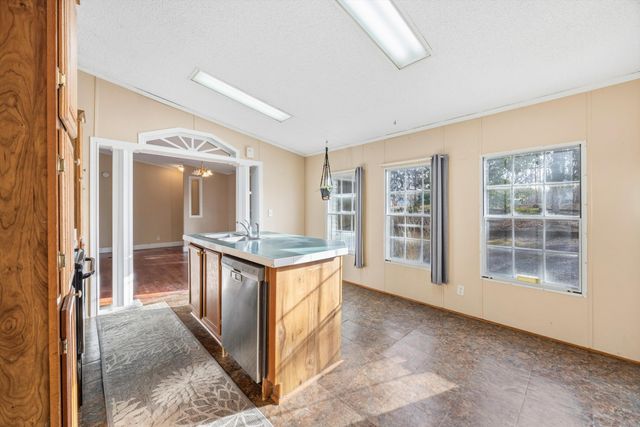 9807 Miller Country Road, Soddy Daisy, TN 37379