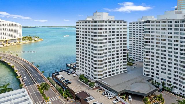 801 Brickell Bay Dr 361, Miami, FL 33131