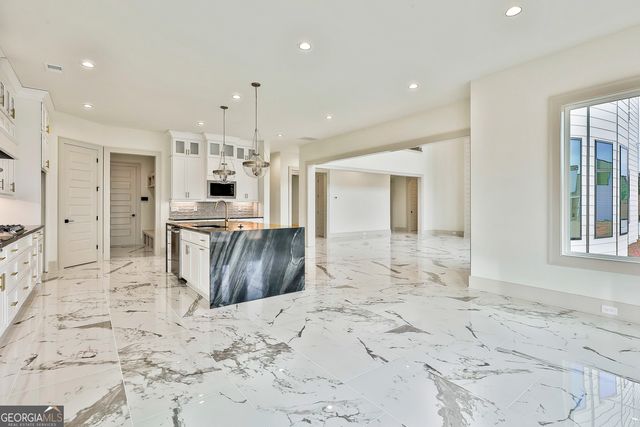 327 Ruffian Circle 68, Peachtree City, GA 30269