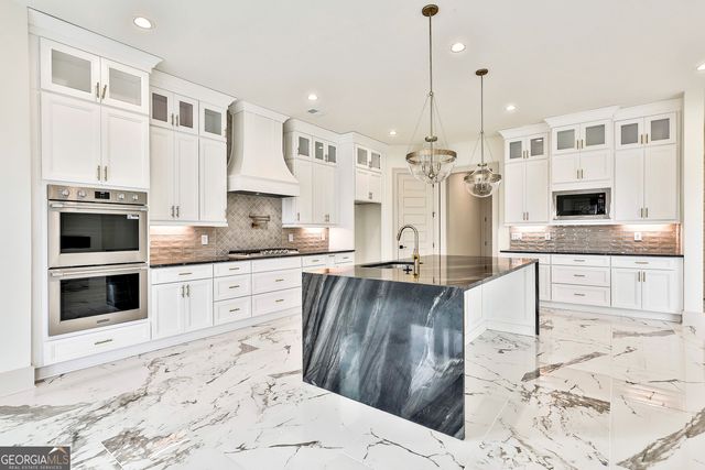 327 Ruffian Circle 68, Peachtree City, GA 30269