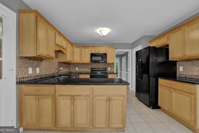 9480 Coleman Road, Roswell, GA 30075