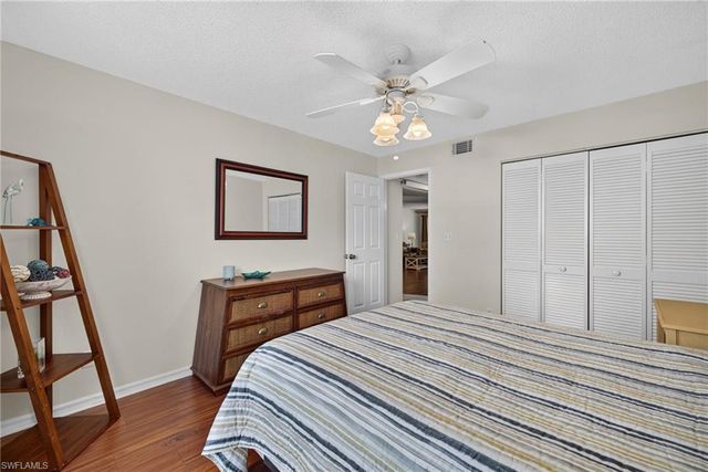 737 Landover CT 102, Naples, FL 34104