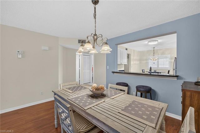 737 Landover CT 102, Naples, FL 34104