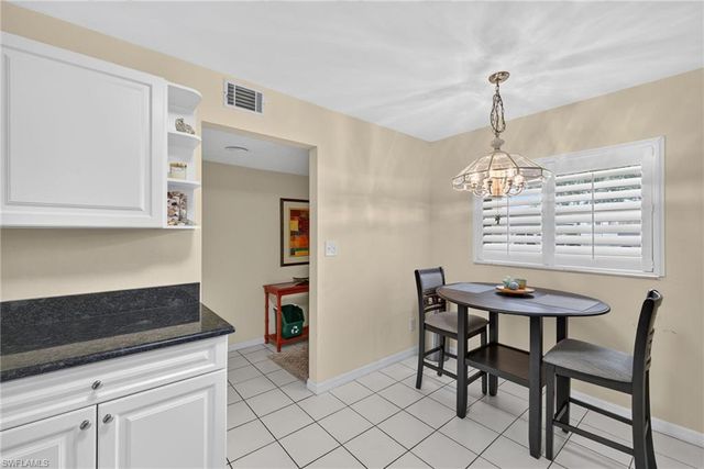 737 Landover CT 102, Naples, FL 34104