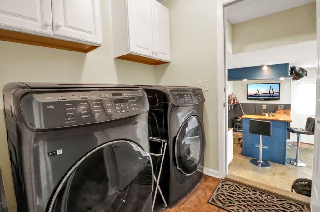 Image 18 of property listing at 108 Evance Court, Summerville, SC 29485