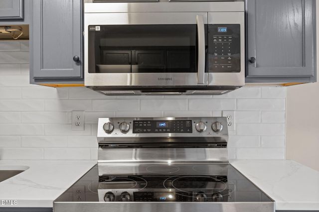 2813 Bedfordshire Court, Raleigh, NC 27604