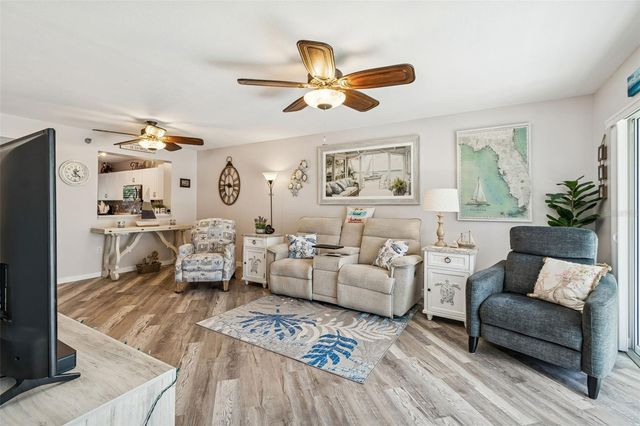 3950 IRONWOOD CIRCLE 103, Bradenton, FL 34209