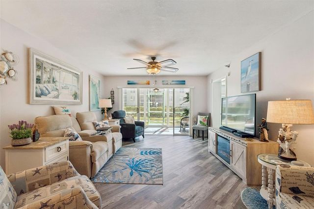 3950 IRONWOOD CIRCLE 103, Bradenton, FL 34209