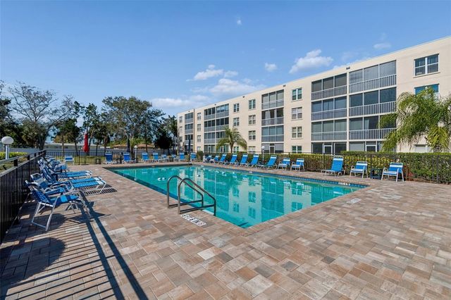 3950 IRONWOOD CIRCLE 103, Bradenton, FL 34209