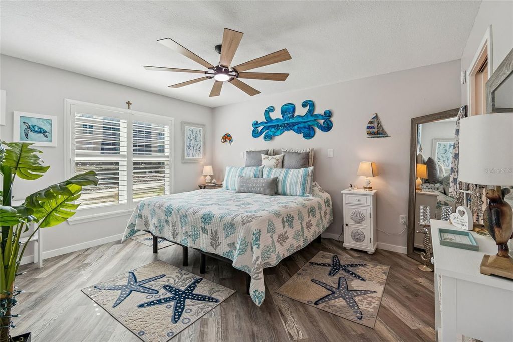 Image 13 of property listing at 3950 IRONWOOD CIRCLE 103, Bradenton, FL 34209