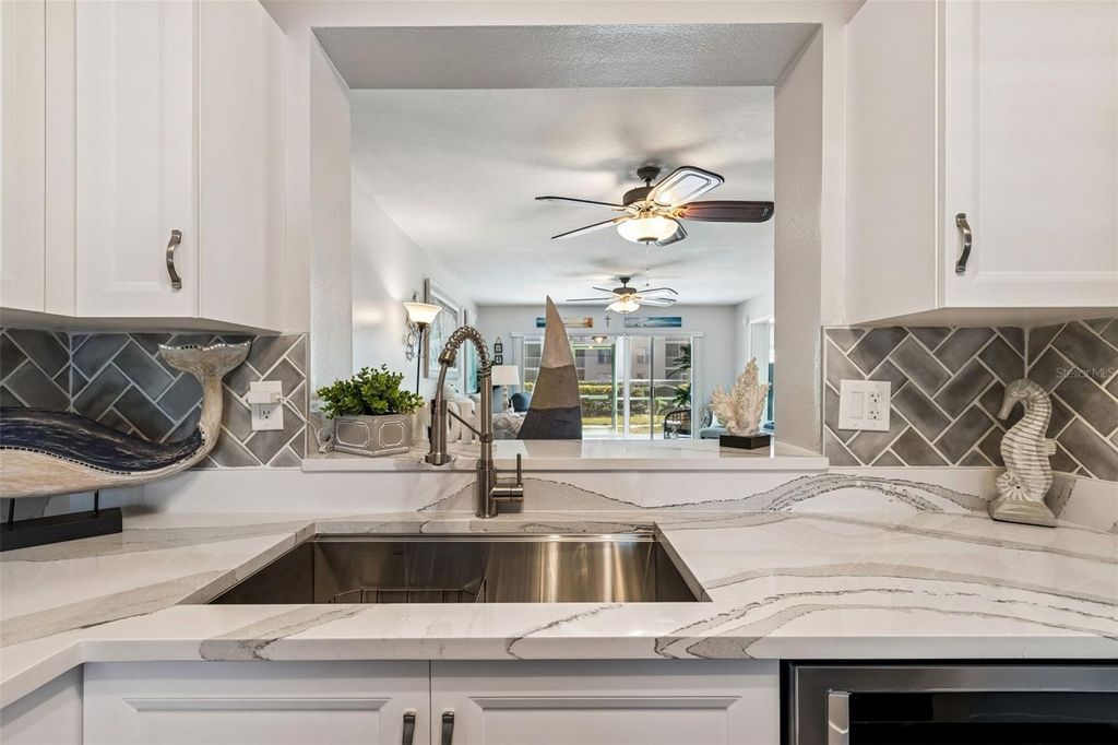 Image 27 of property listing at 3950 IRONWOOD CIRCLE 103, Bradenton, FL 34209