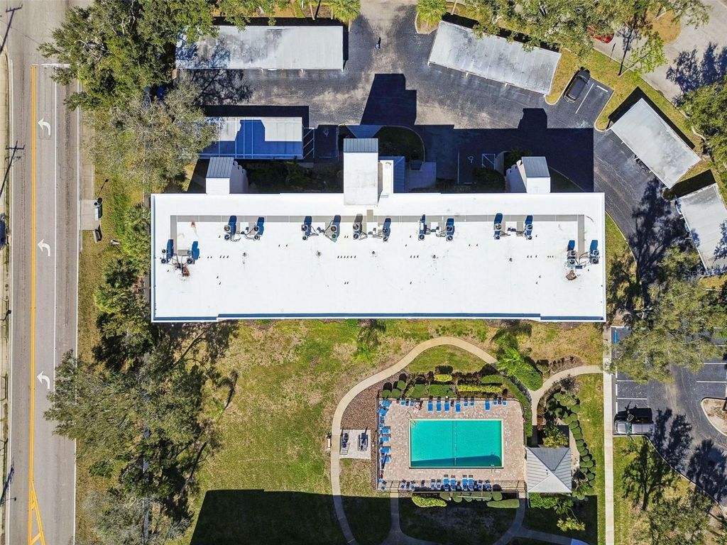 Image 59 of property listing at 3950 IRONWOOD CIRCLE 103, Bradenton, FL 34209