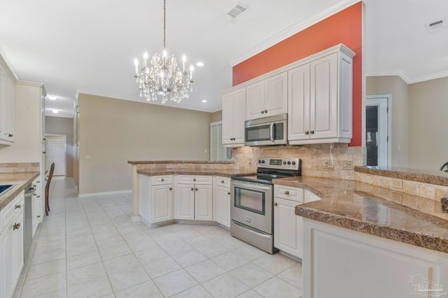 4115 Oak Pointe Dr, Gulf Breeze, FL 32563