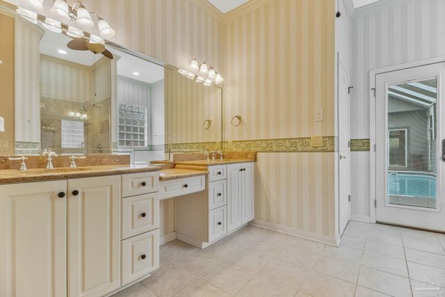 4115 Oak Pointe Dr, Gulf Breeze, FL 32563