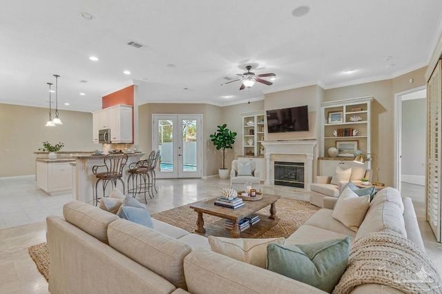 4115 Oak Pointe Dr, Gulf Breeze, FL 32563