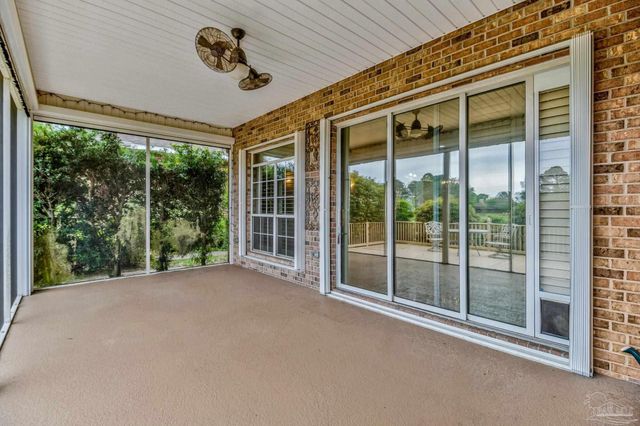 4115 Oak Pointe Dr, Gulf Breeze, FL 32563