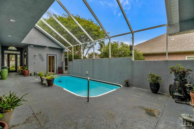 4115 Oak Pointe Dr, Gulf Breeze, FL 32563