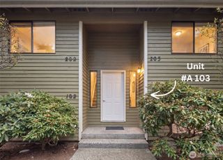 75 NW Columbia Drive #A103, Oak Harbor, WA 98277