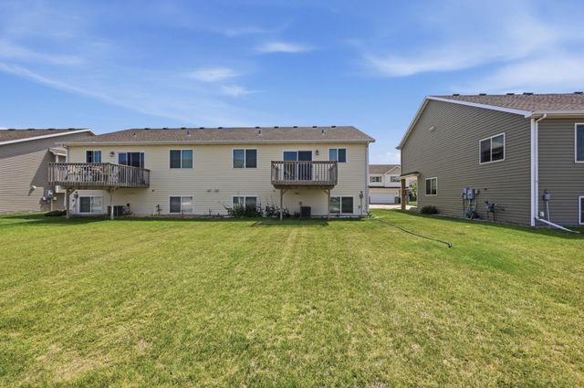 1224 S Beach Way, West Fargo, ND 58078