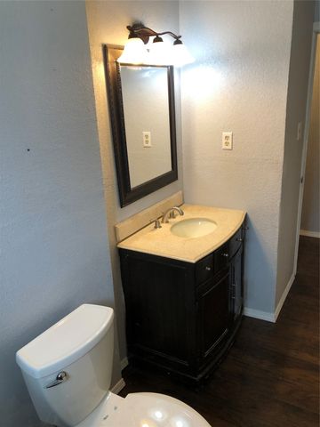 2827 Bedford Street, Dallas, TX 75212