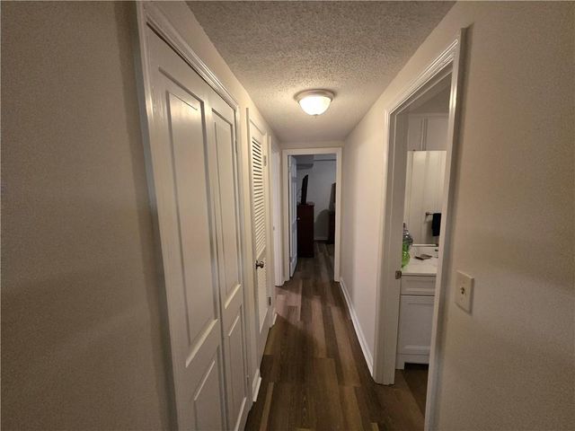 2637 Sunny Lane SE, Marietta, GA 30067