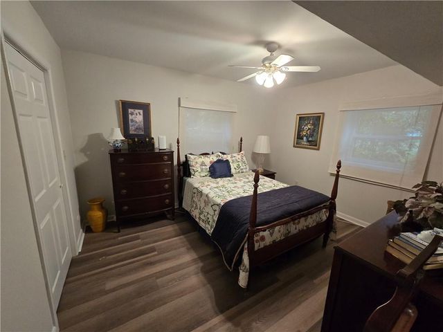 2637 Sunny Lane SE, Marietta, GA 30067