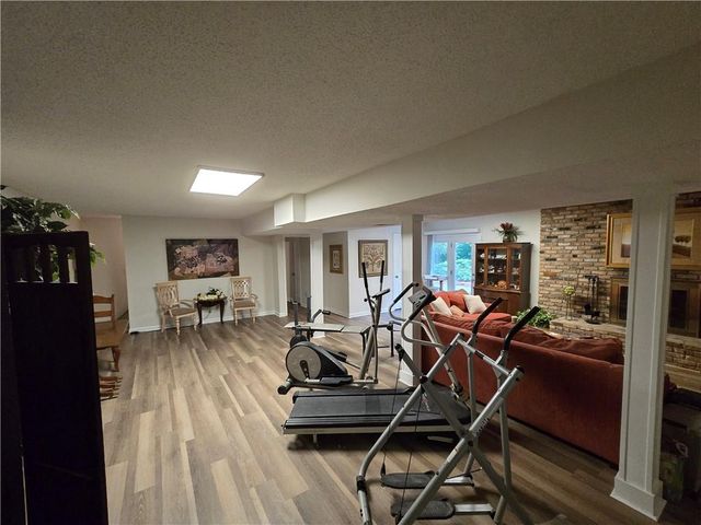 2637 Sunny Lane SE, Marietta, GA 30067