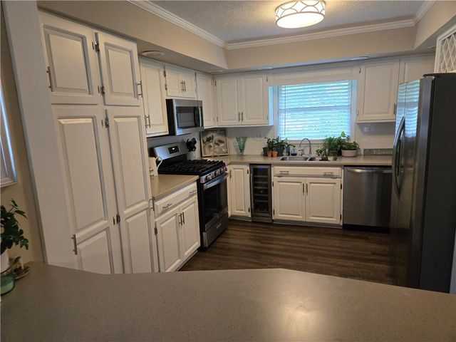 2637 Sunny Lane SE, Marietta, GA 30067