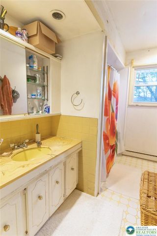 4286 Adams Avenue, Lower Saucon Twp, PA 18015