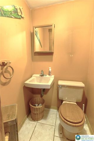 4286 Adams Avenue, Lower Saucon Twp, PA 18015