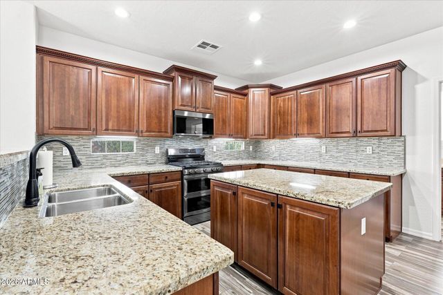 3108 E RIDGEWOOD Lane, Gilbert, AZ 85298